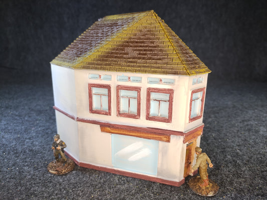 European House White/Brown - 28mm/Painted