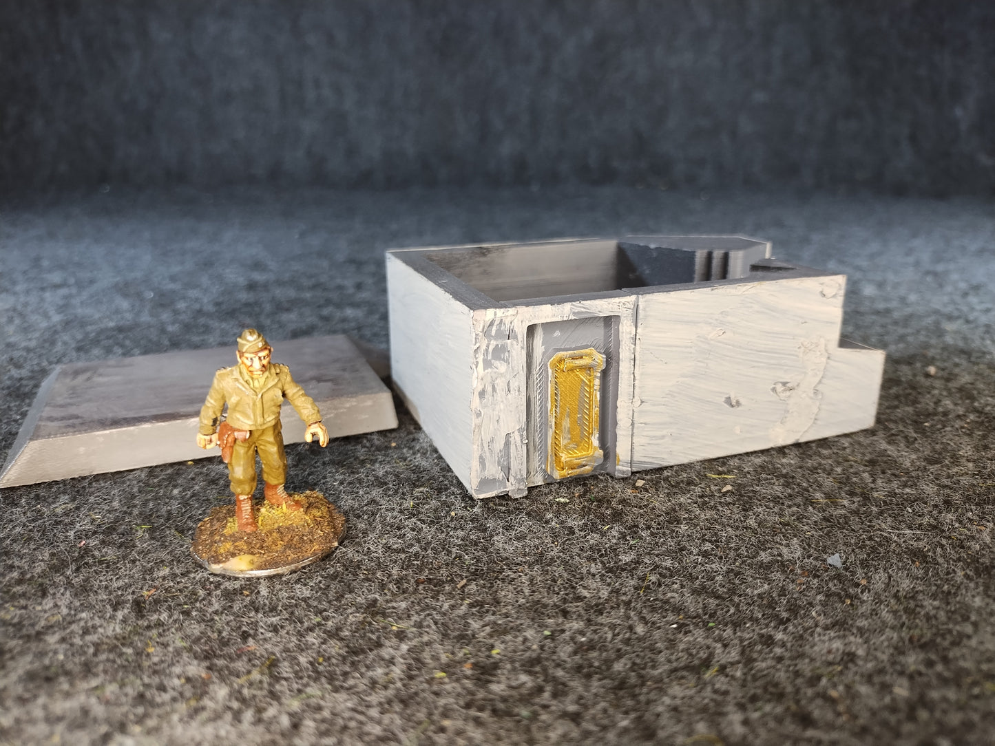 Dutch Bunker Left Small - 28mm/Painted