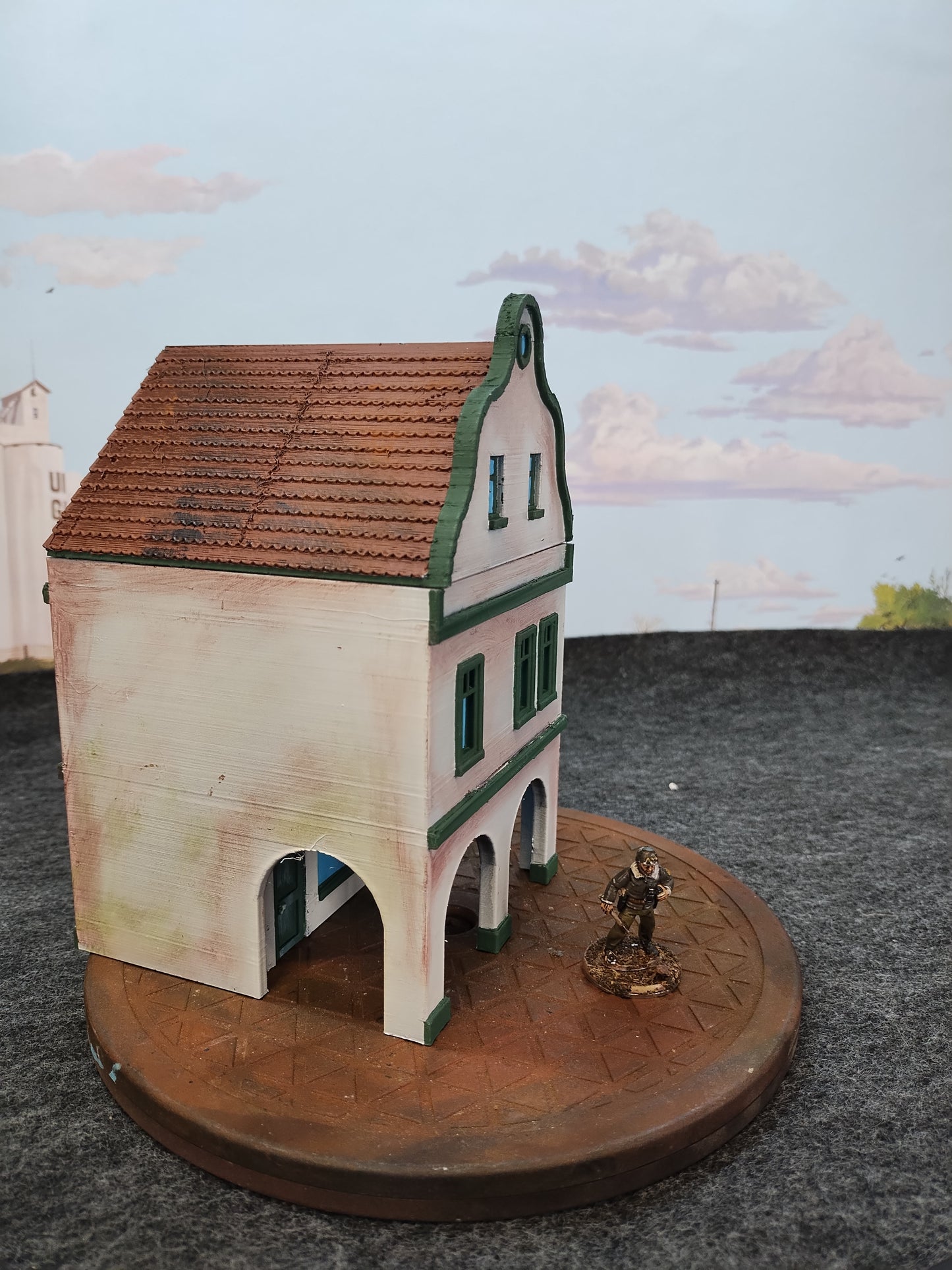 Normandy Town Shop White 2 - 28mm/Painted