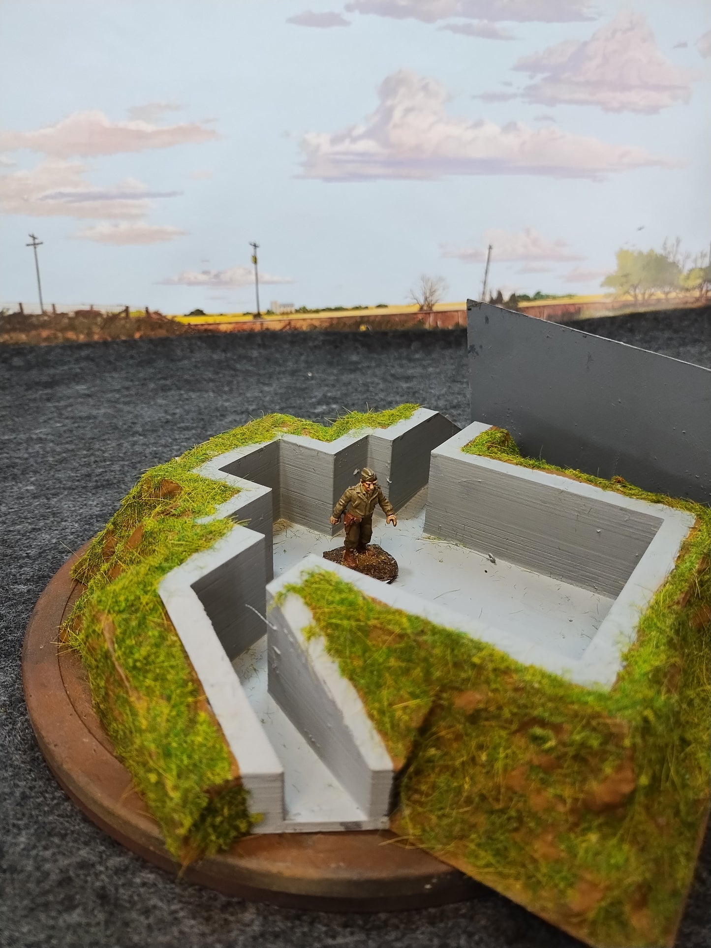 Command Bunker Grass - 28mm/Painted