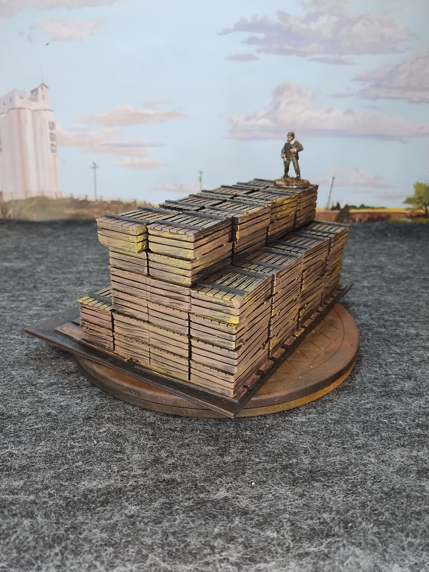 Large Crate Dump - Painted