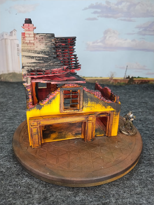 European Town Ruin Yellow/Red - 28mm/Painted