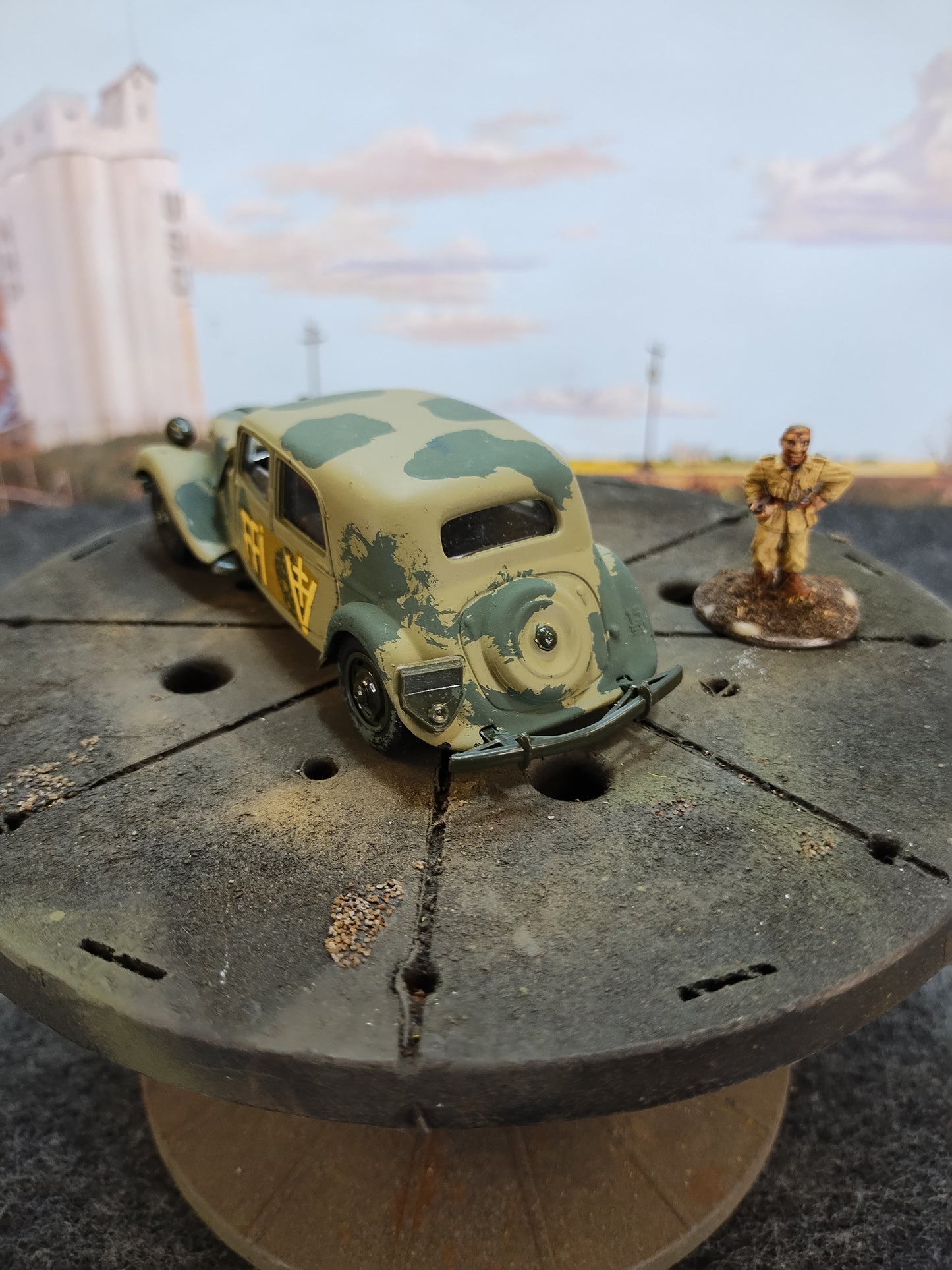 French FFI Car - Corgi