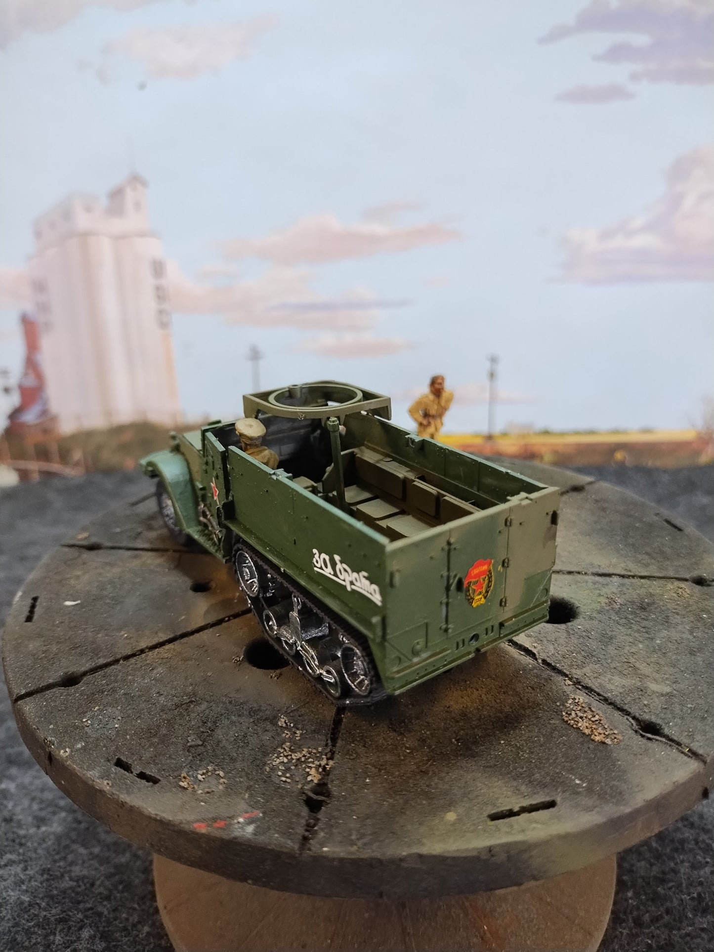 Soviet M3 Half Track - 28mm