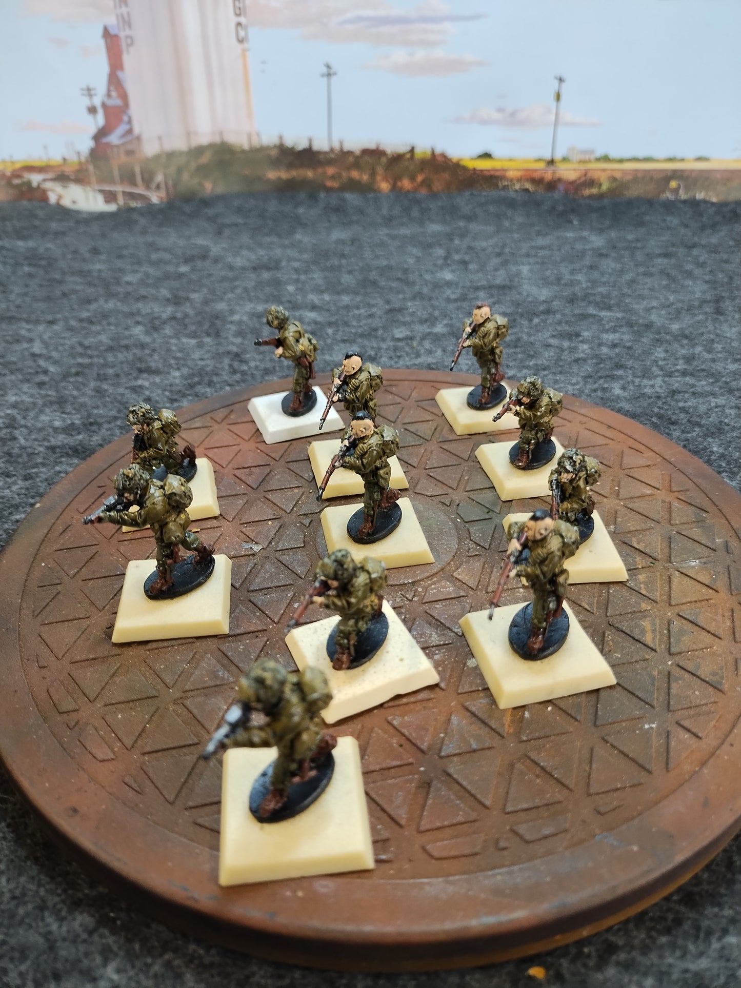 American Airborne Rifles & Subs x11 - 28mm