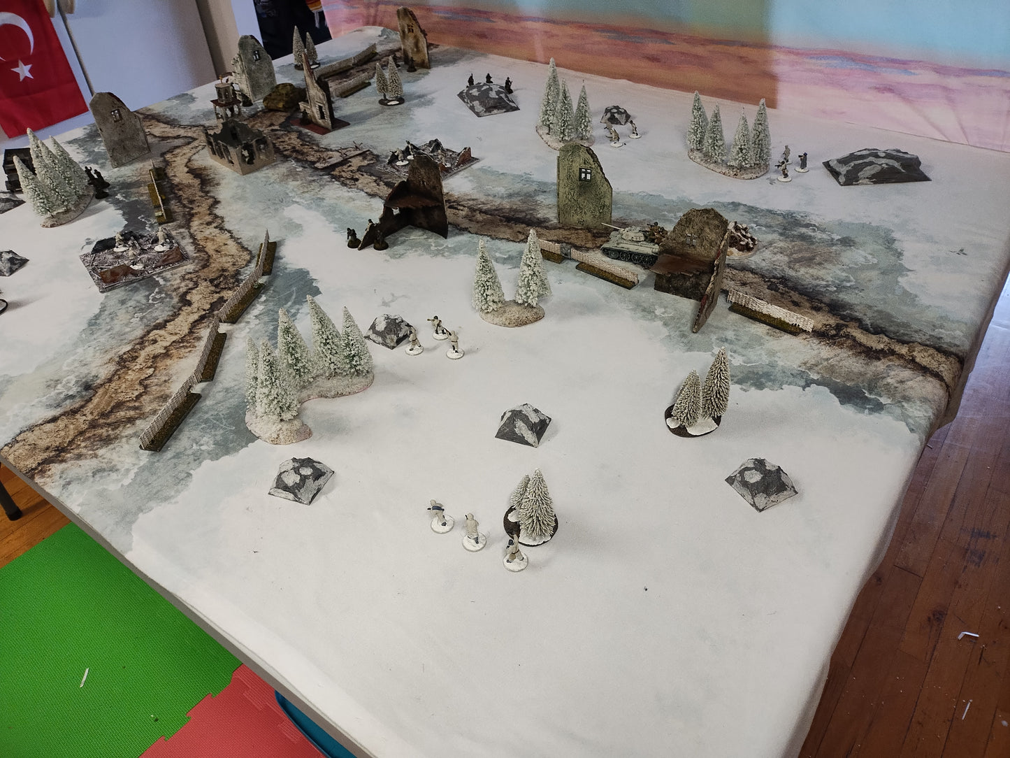 Eastern Europe Village Winter Map - 28mm