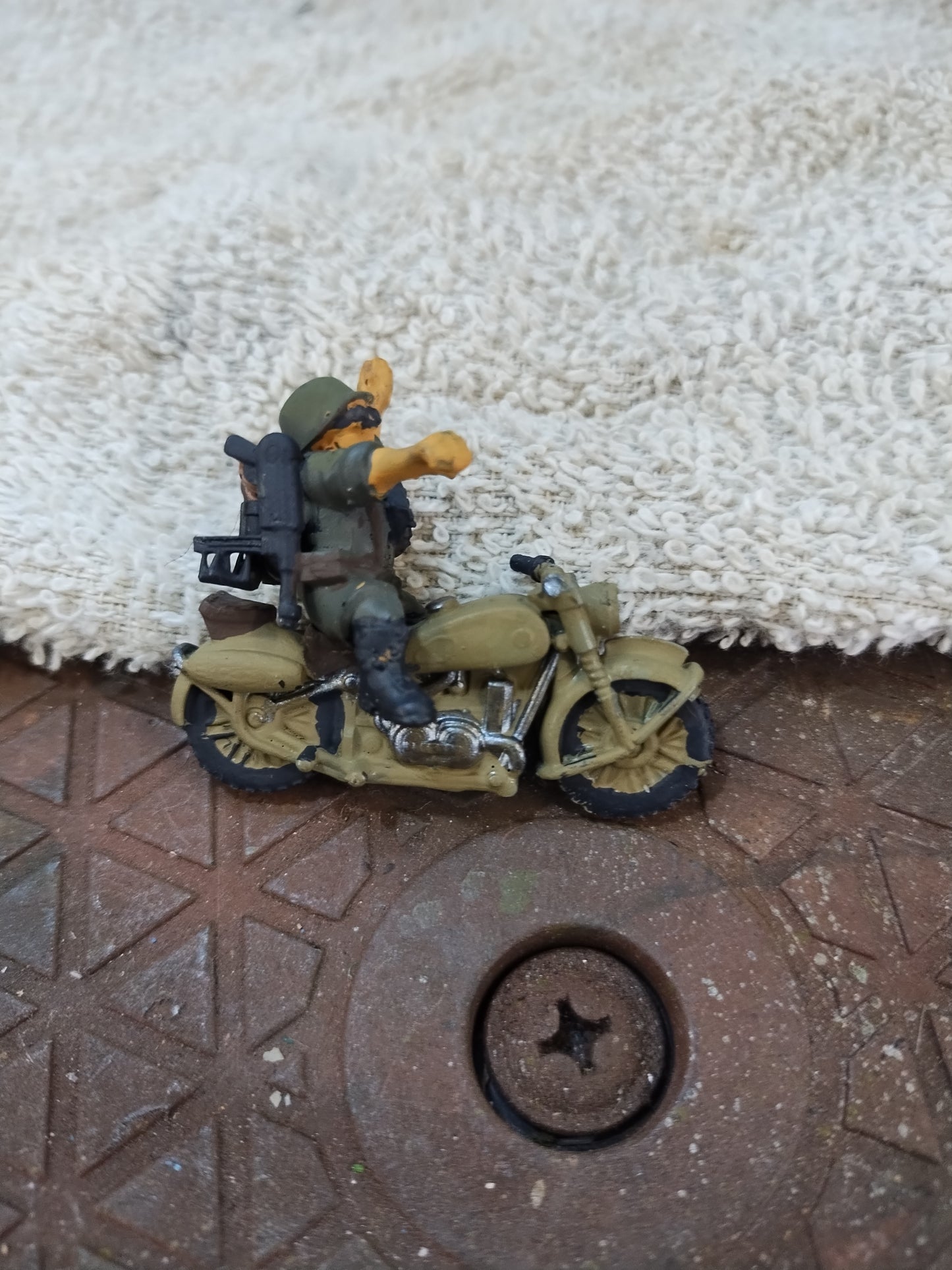 German Motorcyclist #A - 28mm/Painted