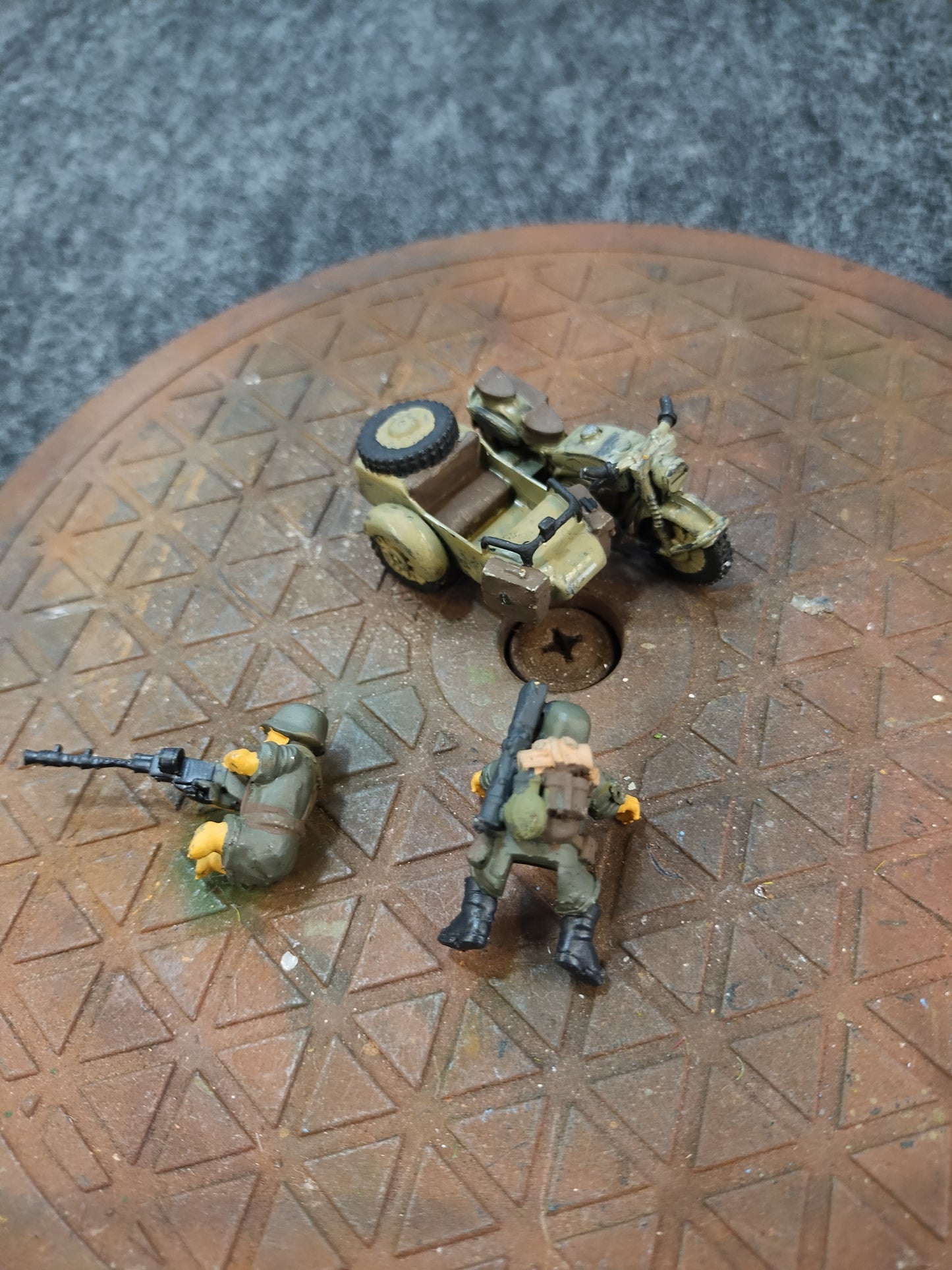 German Dual Motorcyclist #A - 28mm/Painted