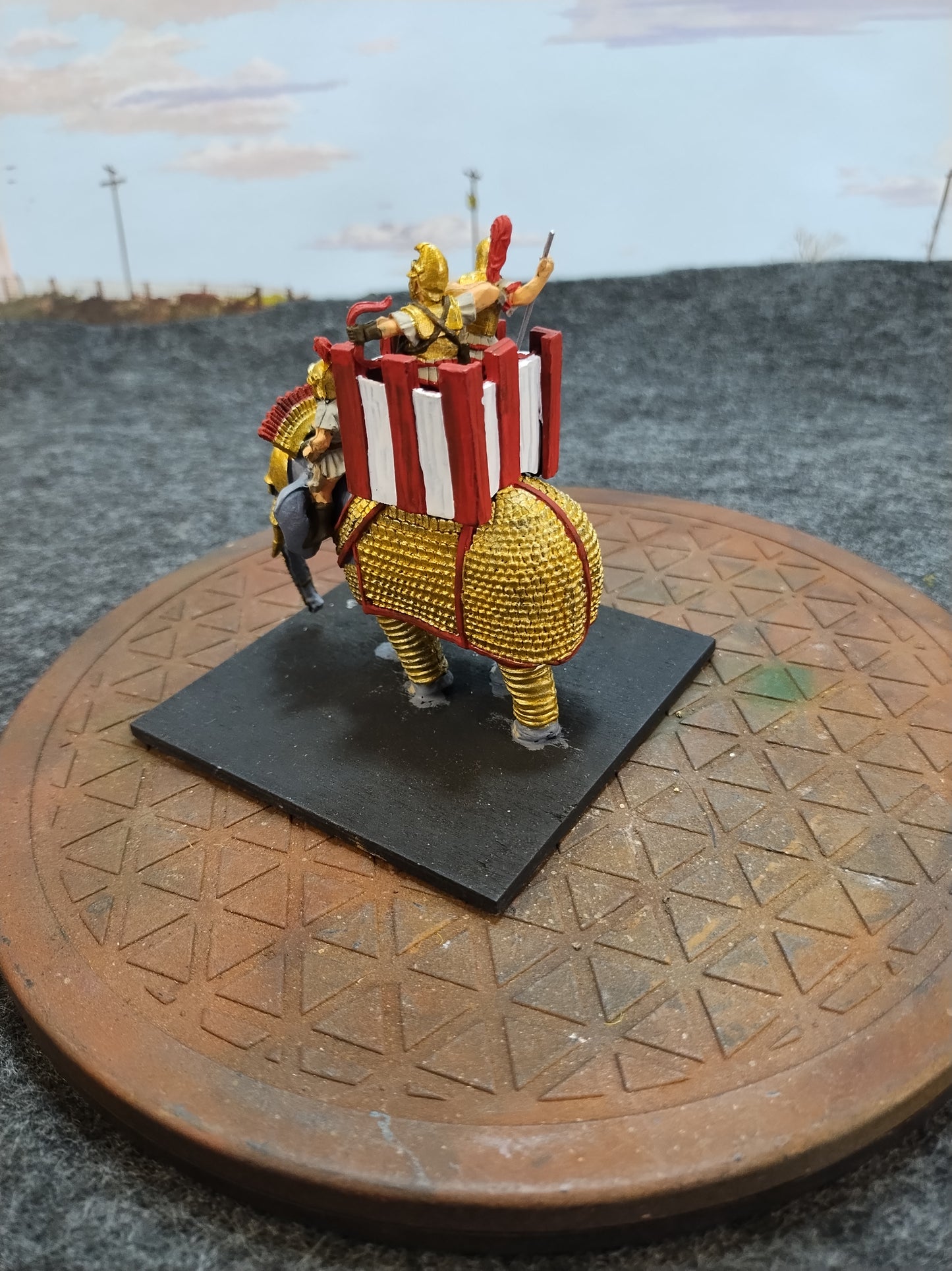 Macedonian War Elephant Red - Hail Caesar/28mm/Metal