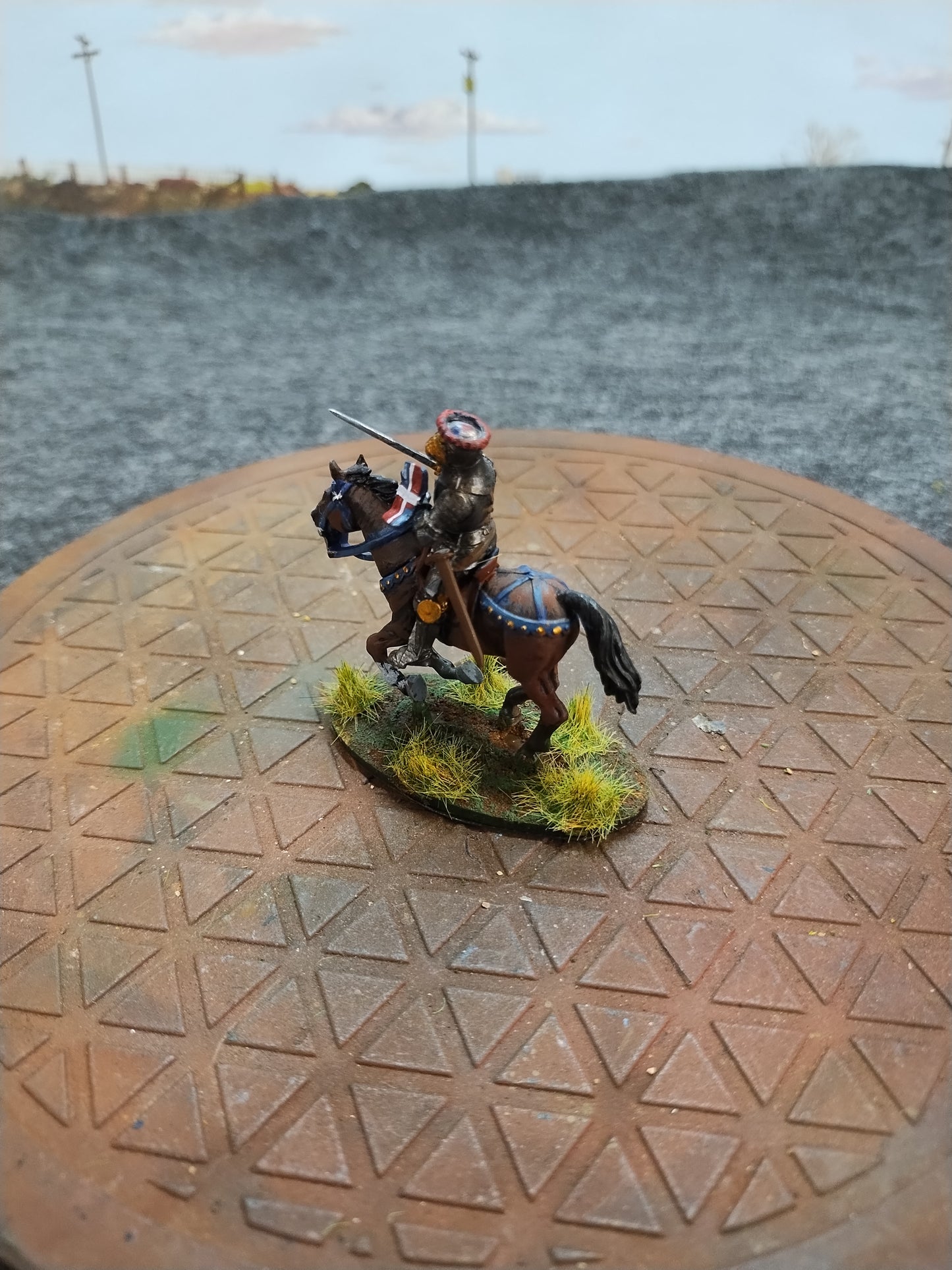 Medieval Mounted Knight B - Hail Caesar/28mm