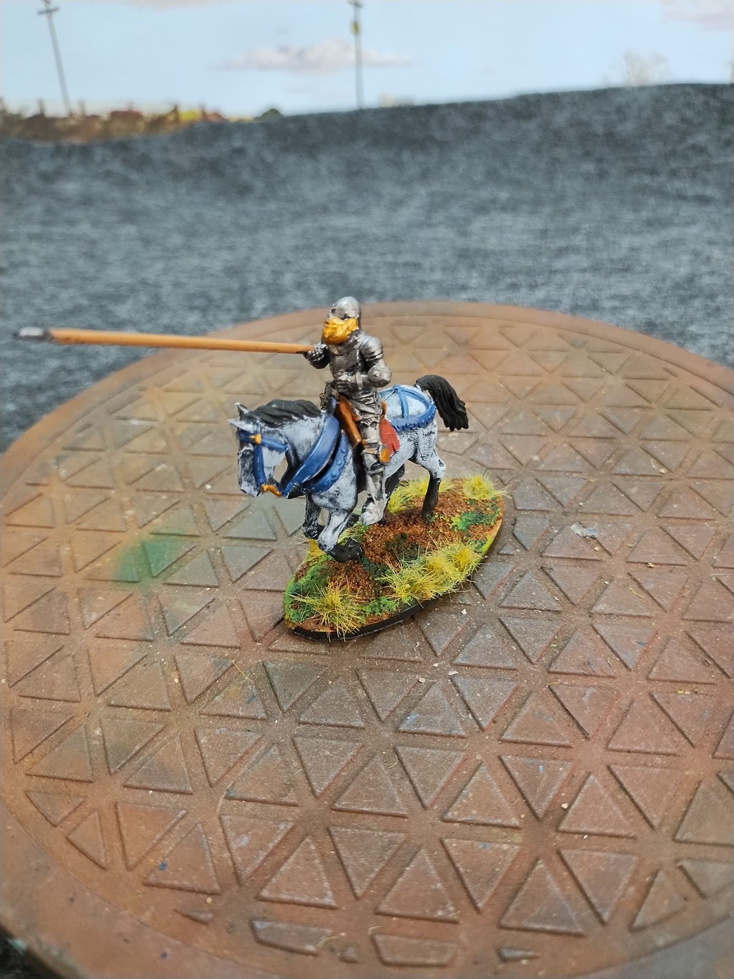 Medieval Mounted Knight F - Hail Caesar/28mm