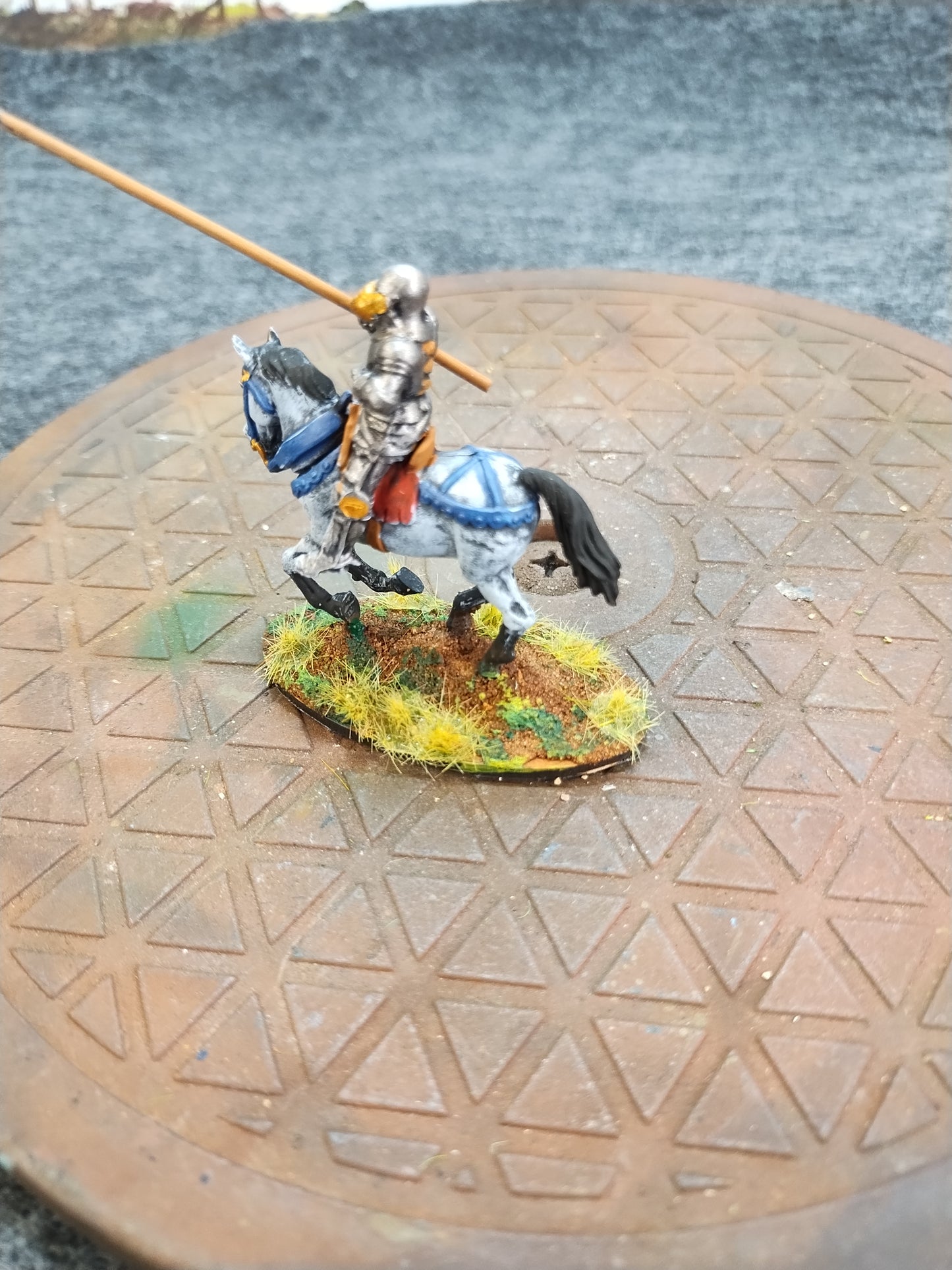 Medieval Mounted Knight F - Hail Caesar/28mm