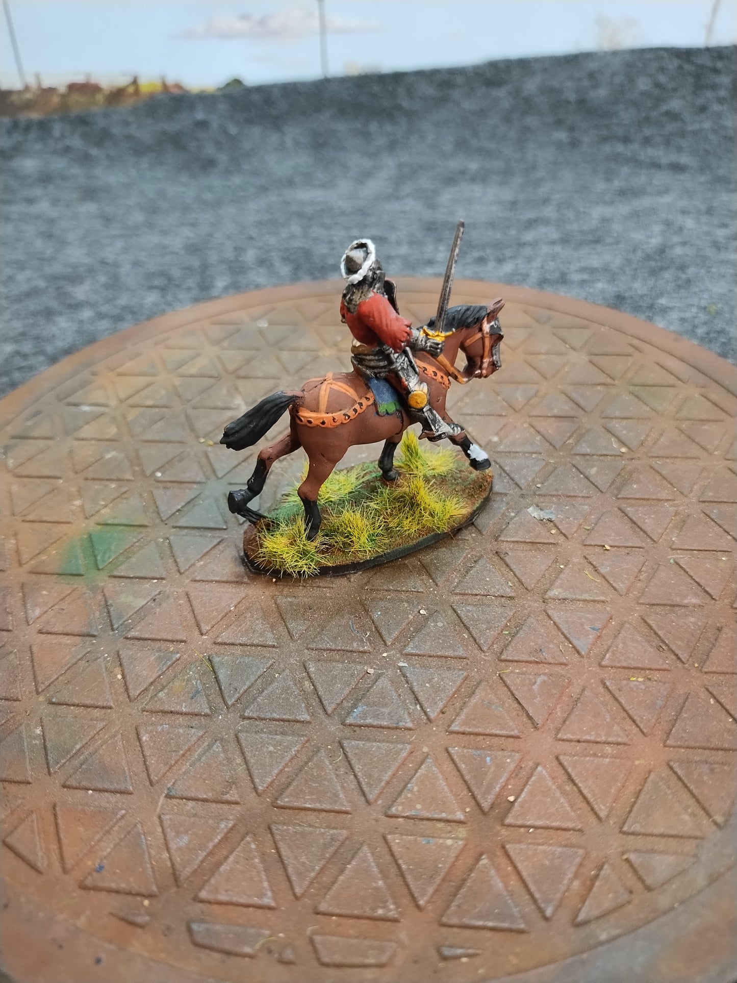 Medieval Mounted Knight H - Hail Caesar/28mm