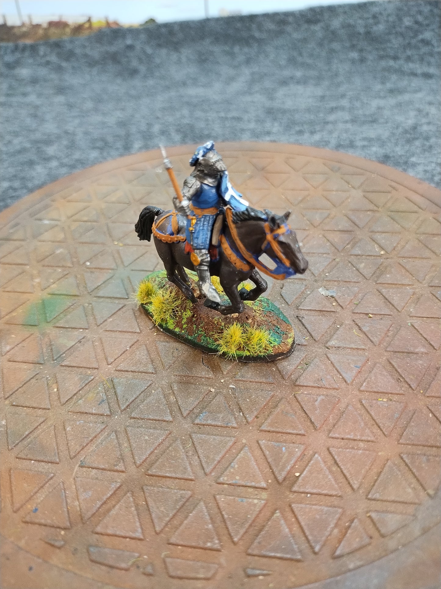 Medieval Mounted Knight L - Hail Caesar/28mm