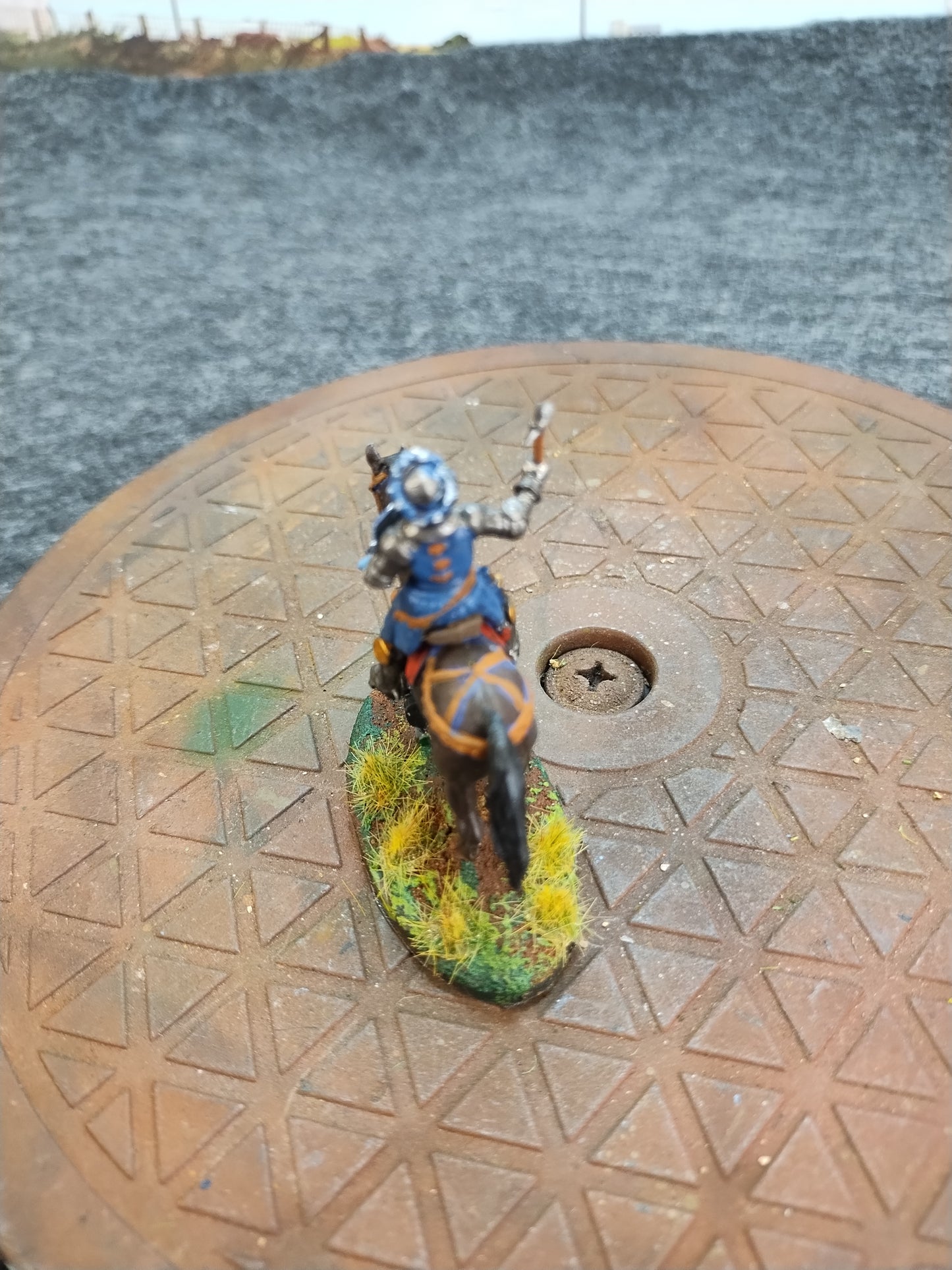 Medieval Mounted Knight L - Hail Caesar/28mm