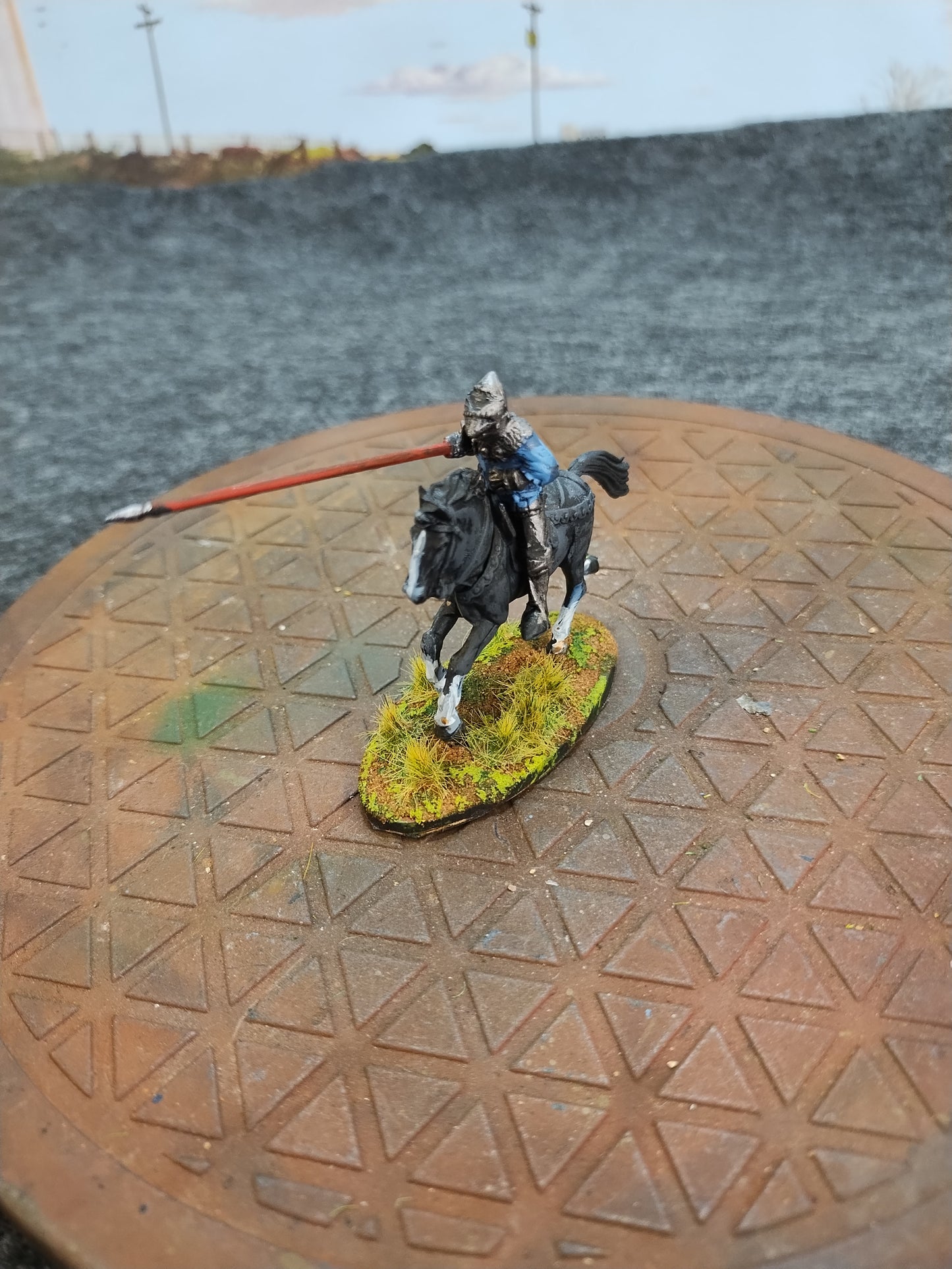 Medieval Mounted Knight M - Hail Caesar/28mm