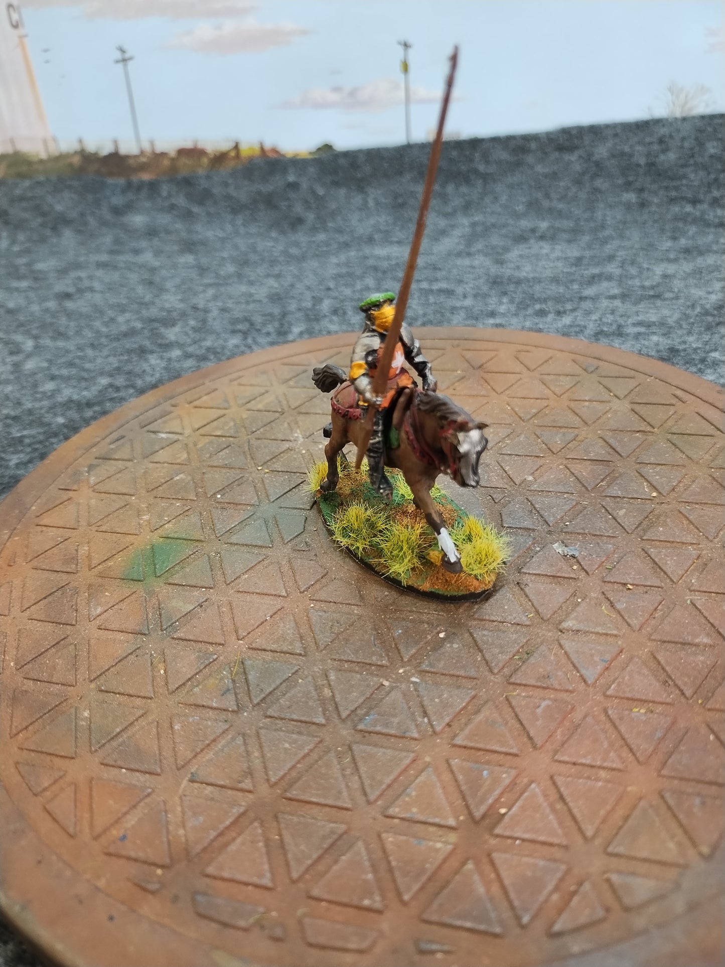 Medieval Mounted Knight N - Hail Caesar/28mm