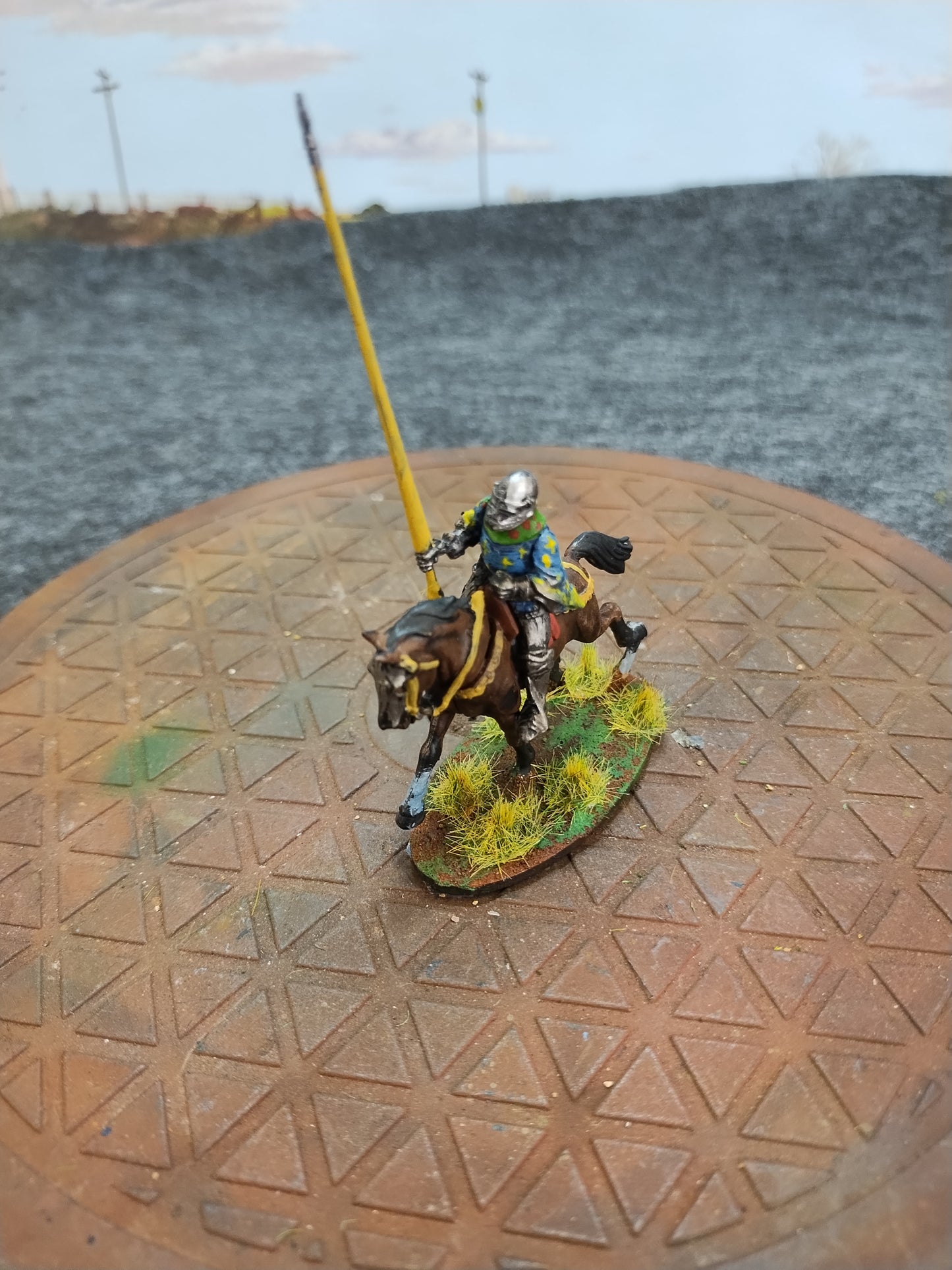 Medieval Mounted Knight O - Hail Caesar/28mm