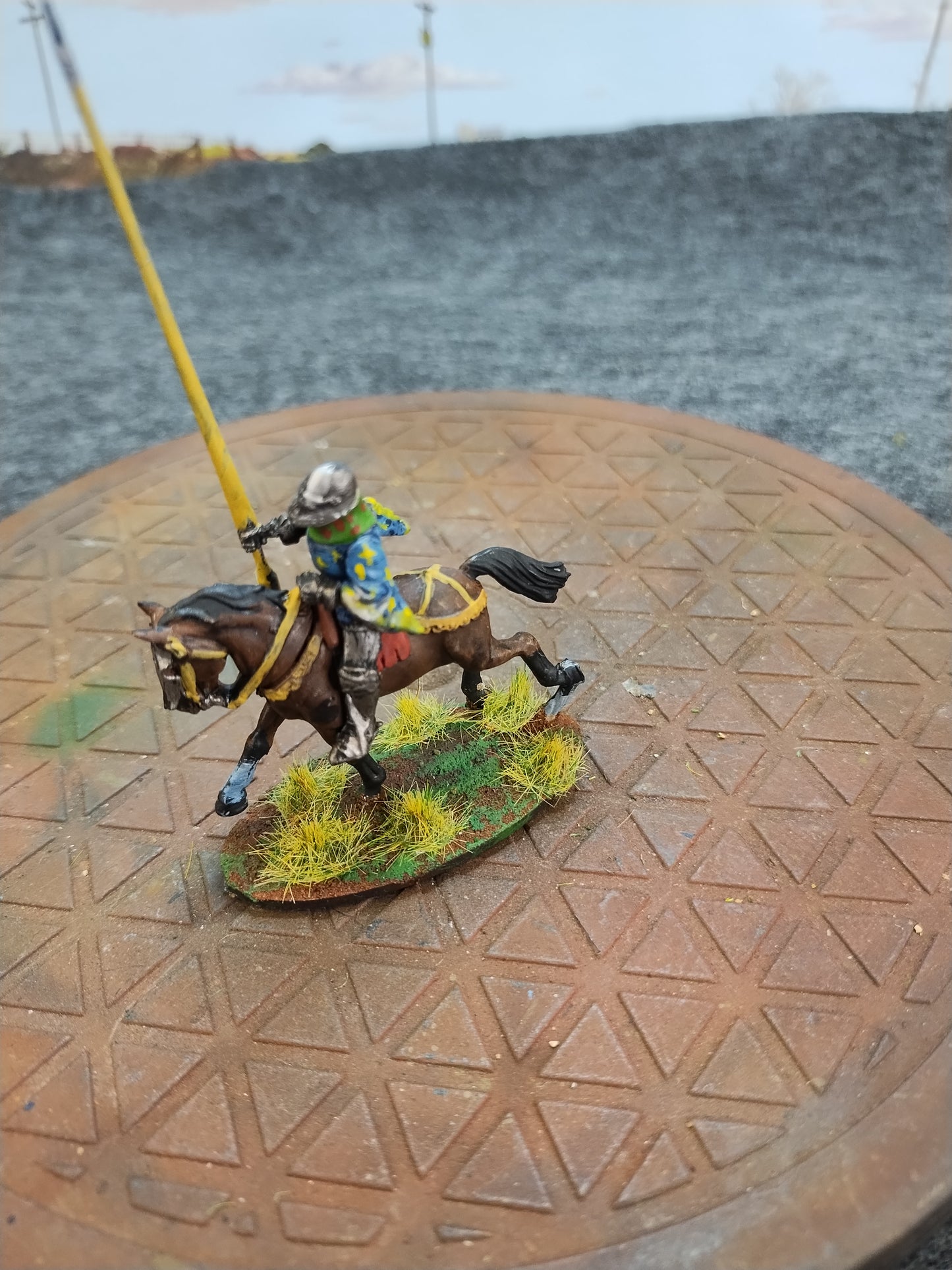 Medieval Mounted Knight O - Hail Caesar/28mm