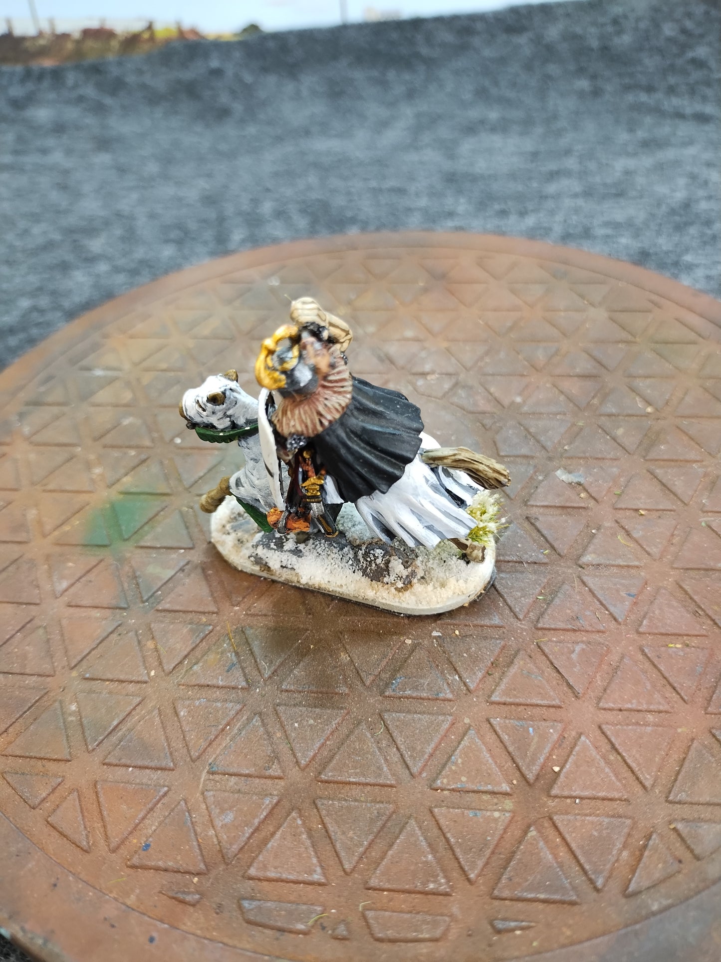 Medieval Mounted Knight V - Hail Caesar/28mm