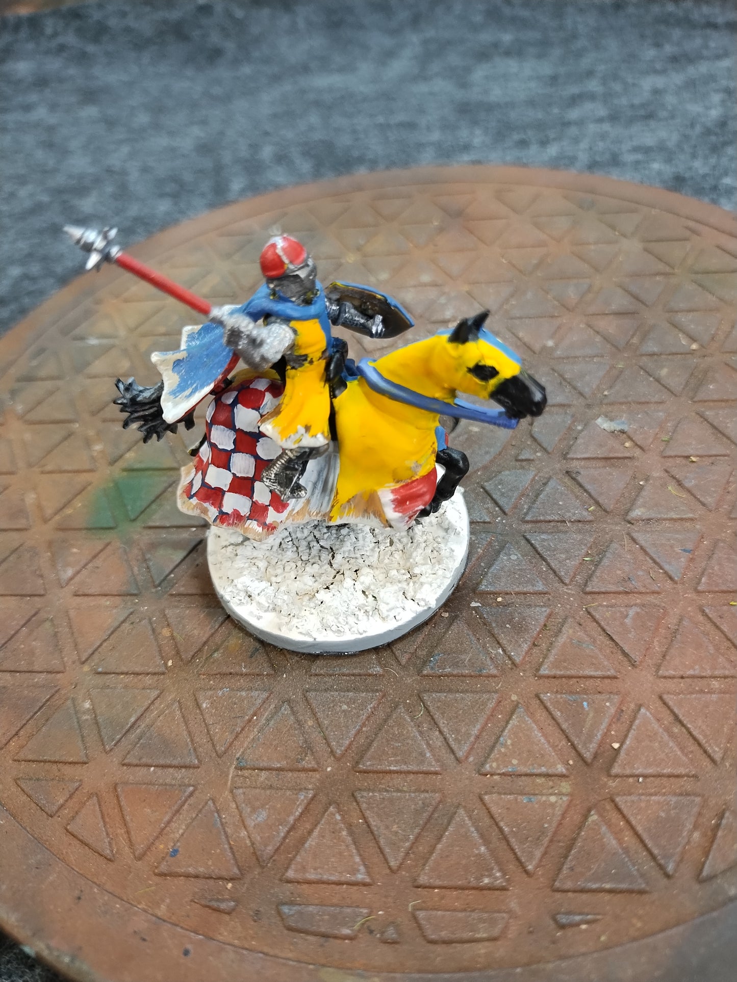 Medieval Mounted Knight W - Hail Caesar/28mm