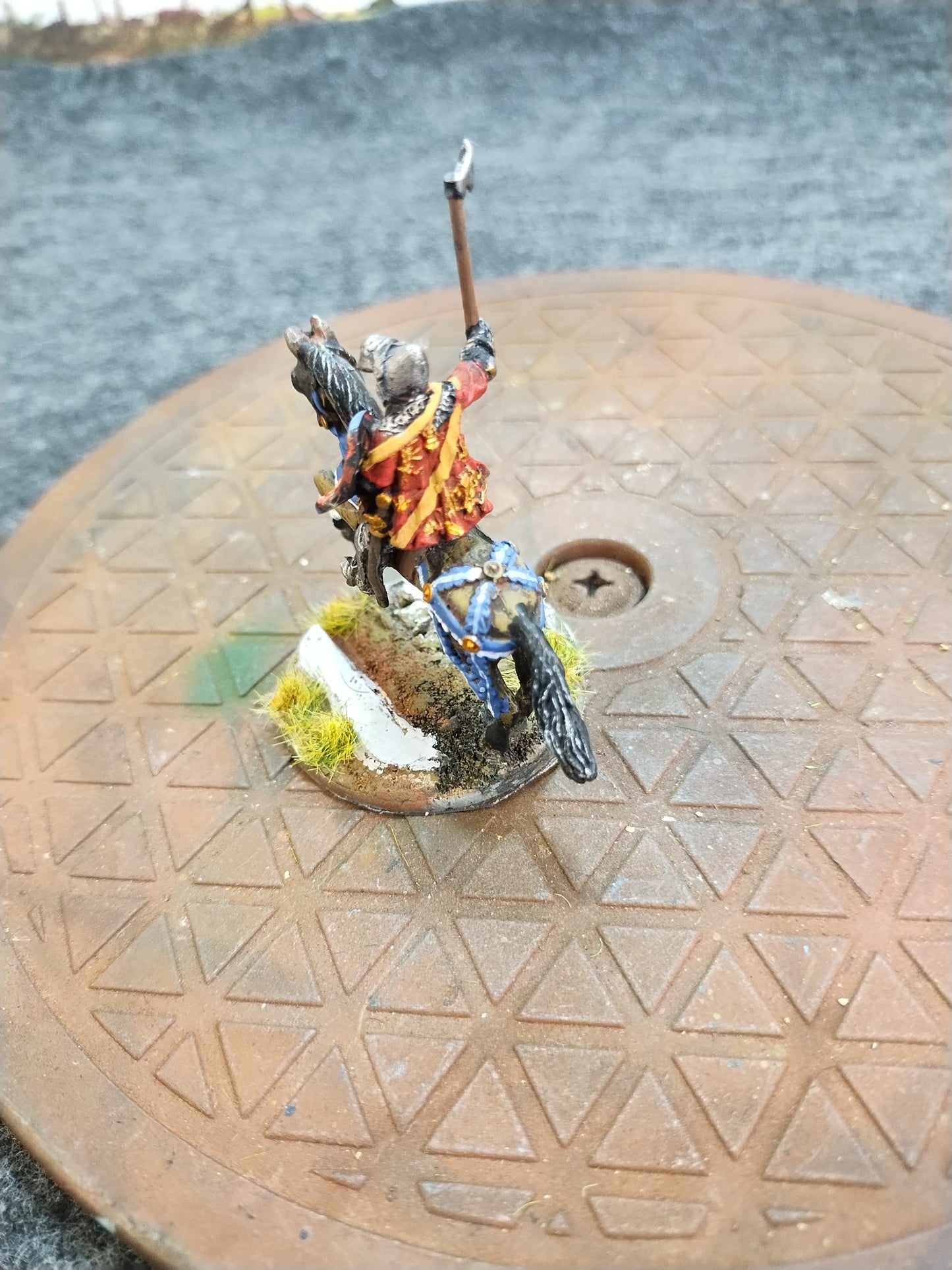 Medieval Mounted Knight X - Hail Caesar/28mm