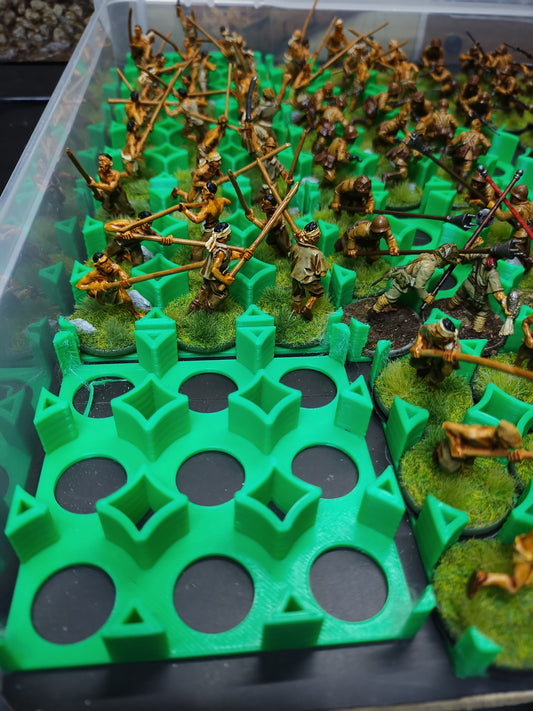 Minatare Holder for 28mm Miniatures x3 - Green