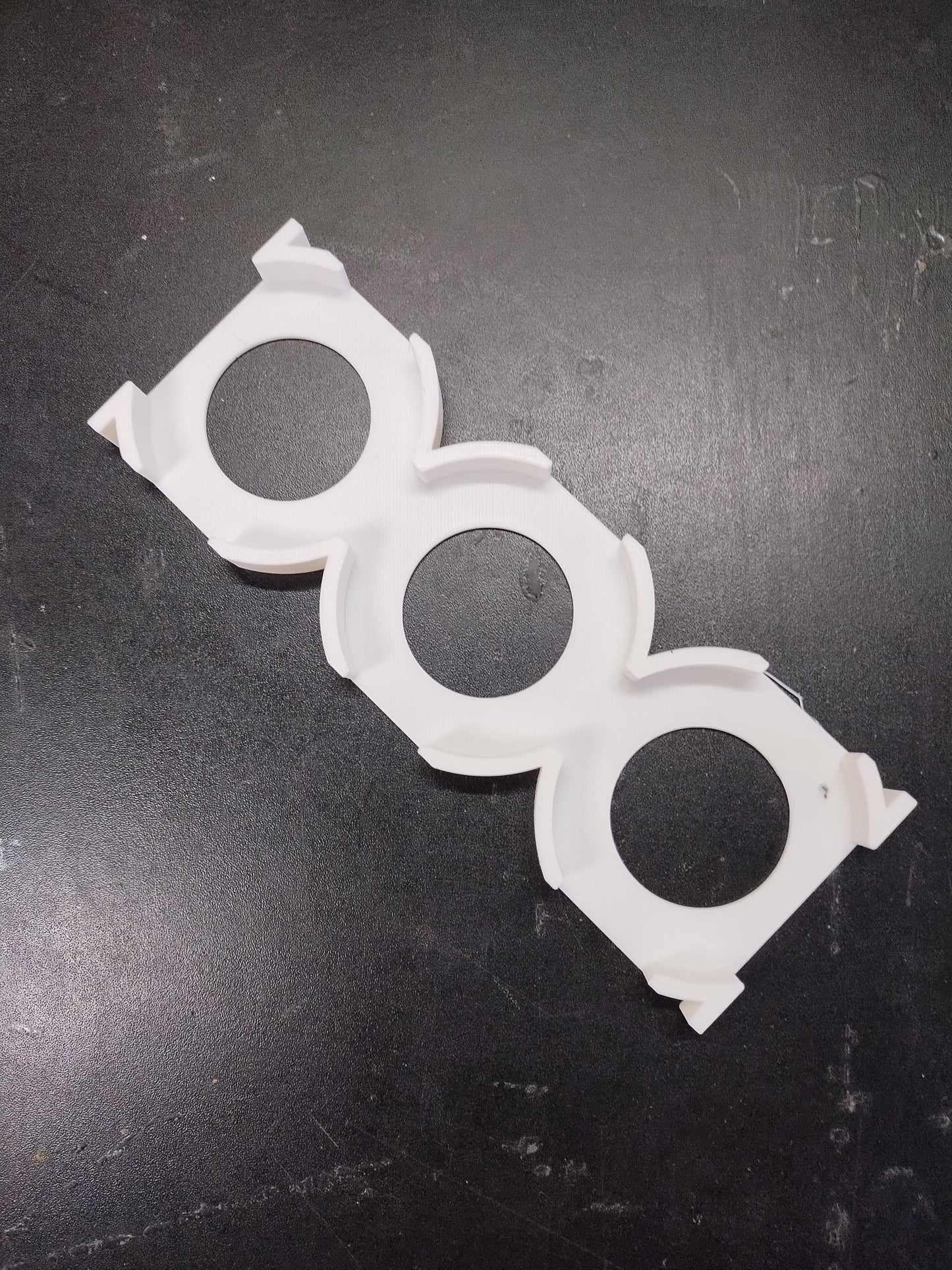 Minatare Holder for 60mm based Miniatures x3 - White